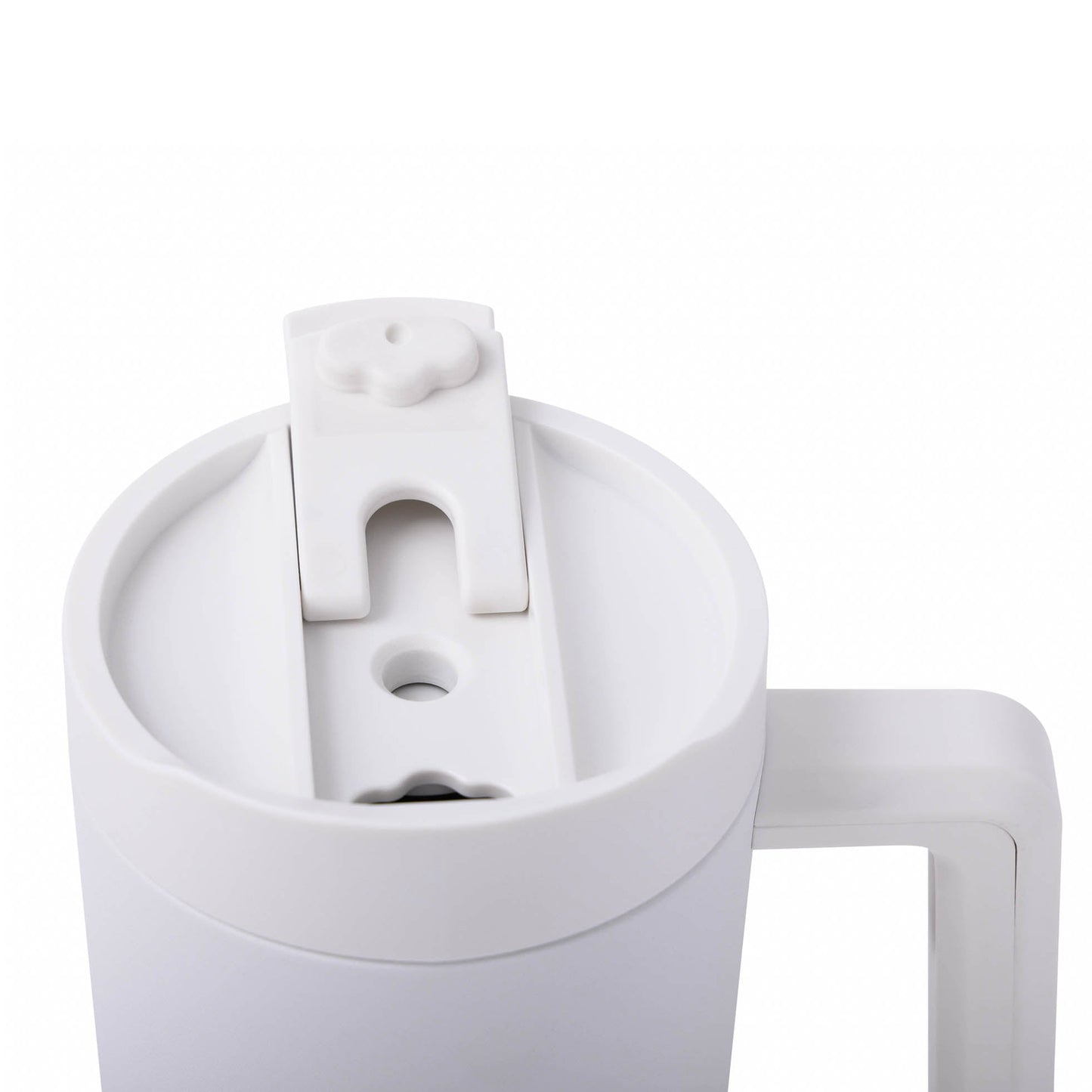 40-oz-top-tumbler-y4-2 CoreHome_MannaHydration_Whites_Raw-51.jpg